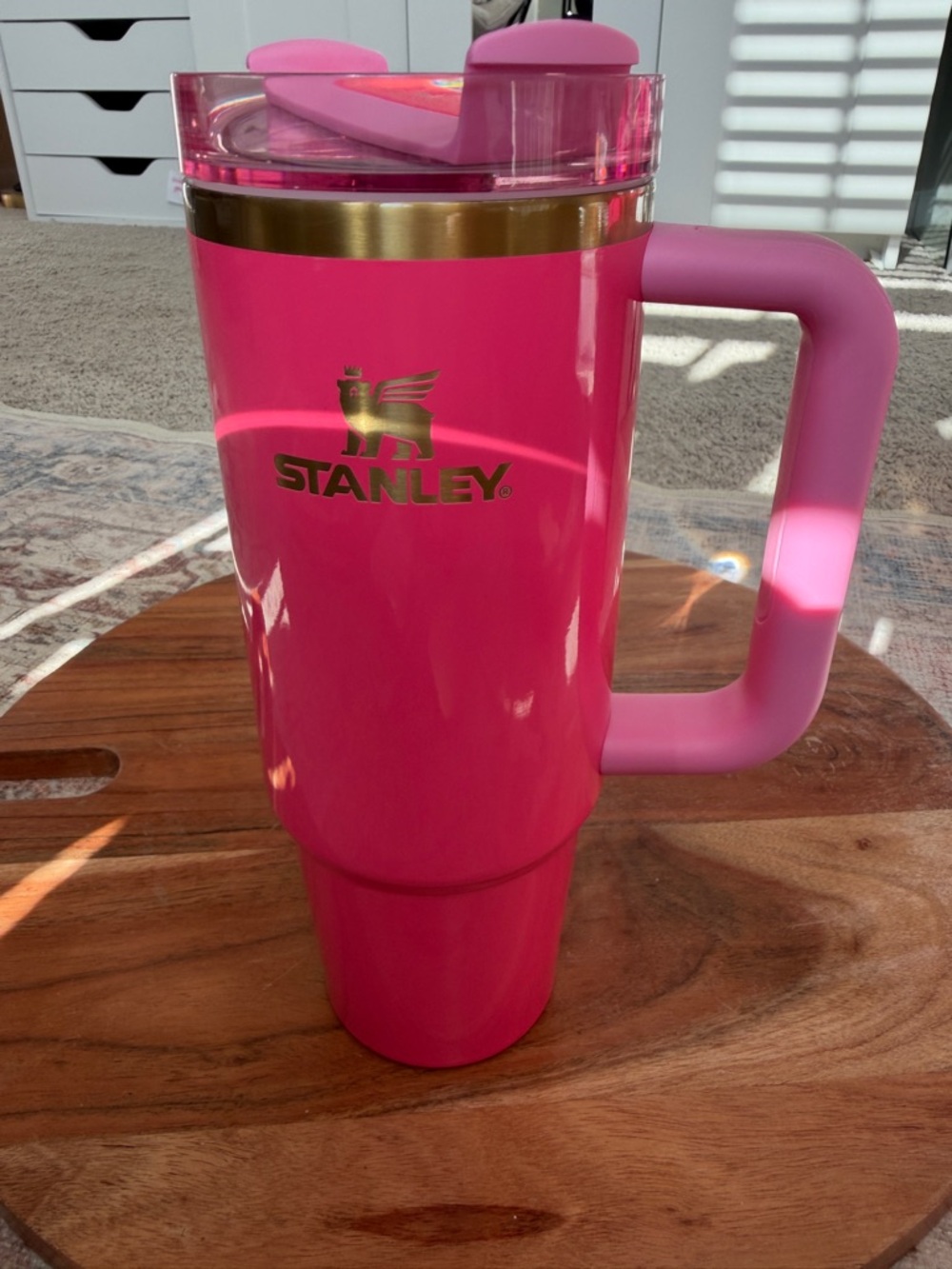 Stanley Pink Insulated Travel Mug with Handle - Picture 5 of 15